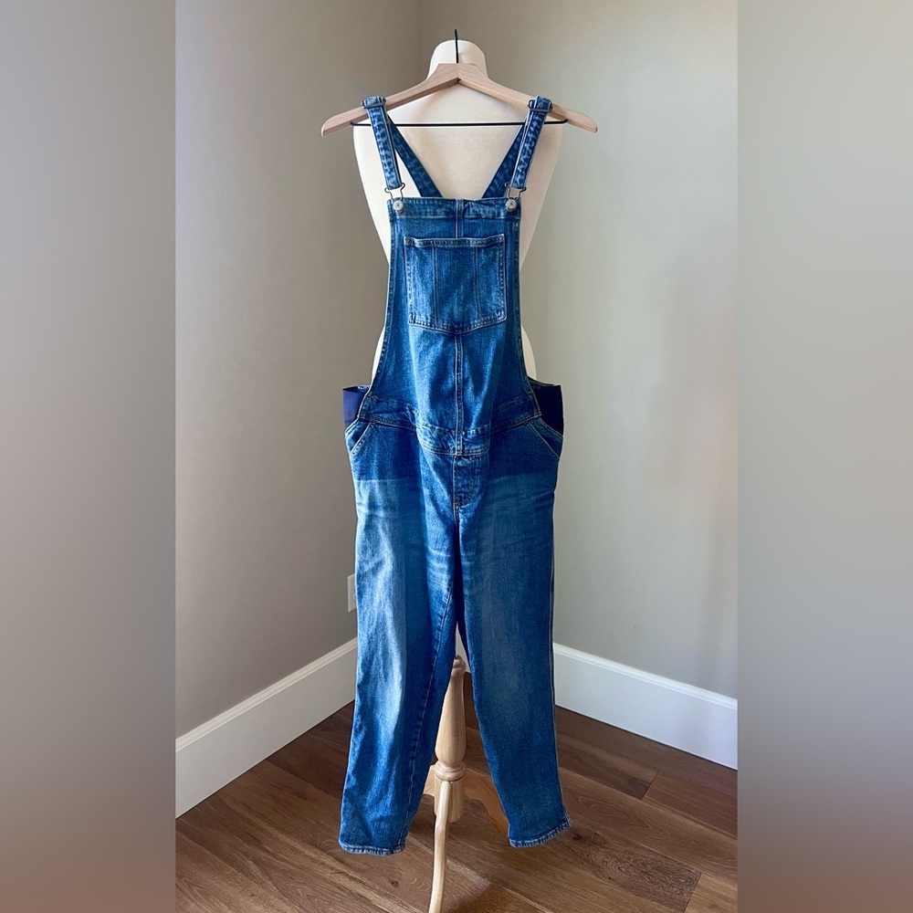 Women’s Maternity Old Navy Denim Blue Overalls Stretch Side Pockets Bib Size 6